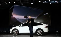 ماسك يبني الحاسوب العملاق "دوجو"